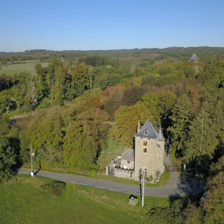 Vakantiehuis Attractive Holiday In Marche-en-famenne With Garden *